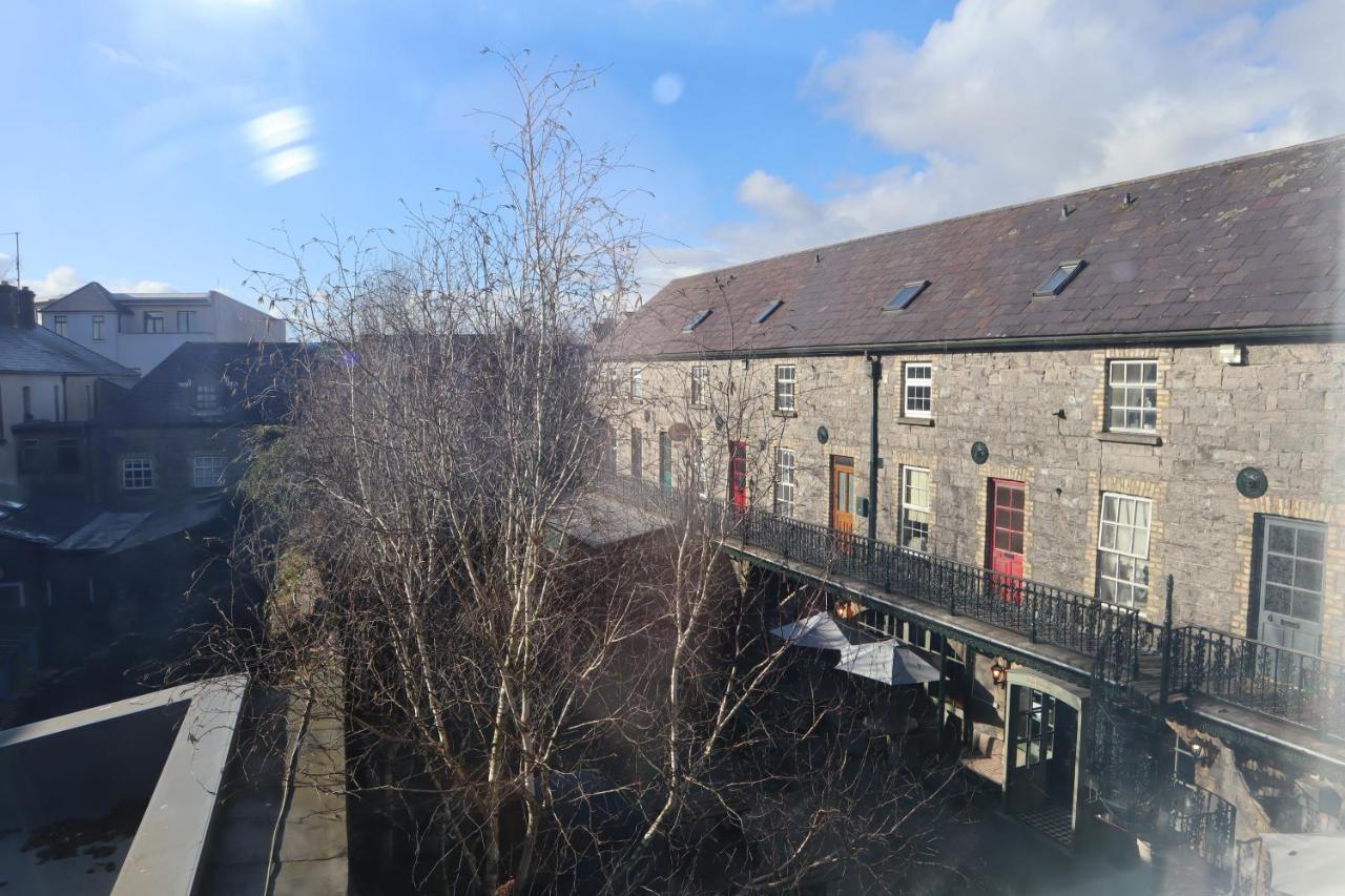 The Lodge Ballina Bagian luar foto